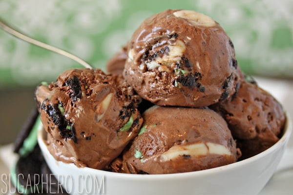 chocolate-mint-swirl-ice-cream-2
