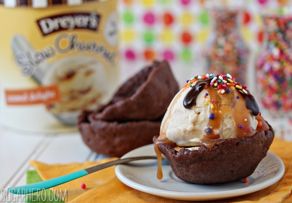 Chocolate Cookie Ice Cream Cups | SugarHero.com