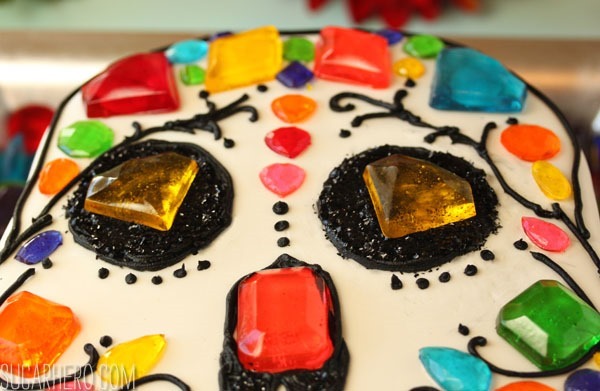 Skull Cake for Dia de los Muertos | SugarHero.com