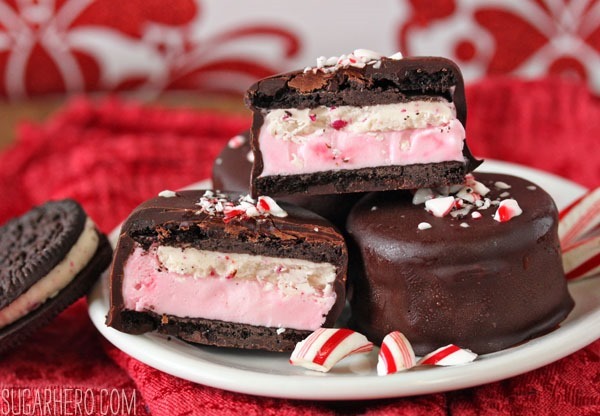 Oreo Peppermint Ice Cream Bonbons | SugarHero.com