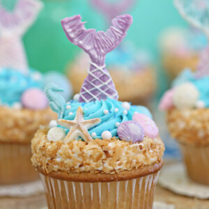 Mermaid Cupcakes | From SugarHero.com