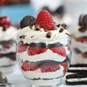 Mini Oreo Icebox Cakes | From SugarHero.com