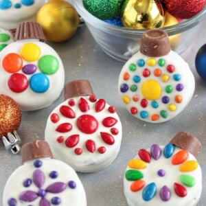 Oreo Cookie Christmas Ornaments | From SugarHero.com