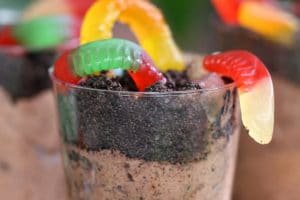 Photo of Worms and Dirt Pudding Cups with text overlay for Pinterest.
