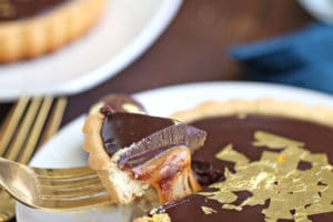 Photo of Baileys Chocolate Caramel Tarts with text overlay for Pinterest