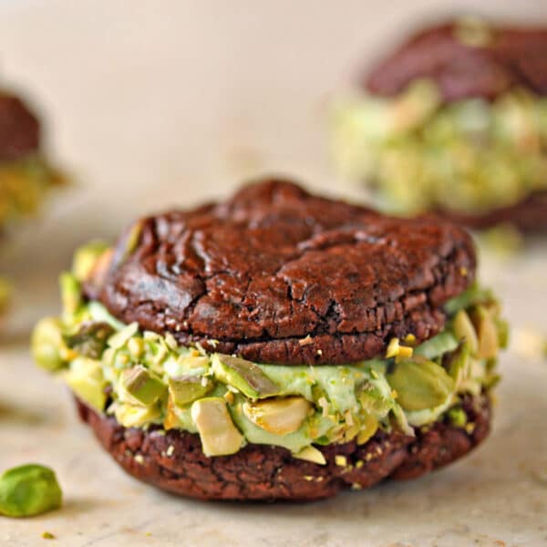 ChocolatePistachio Sandwich Cookies SugarHero