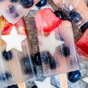Close-up of fruit popsicles with pieces of star-shaped fruit inside
