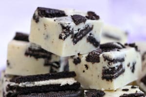 Oreo Fudge photo with text overlay for Pinterest
