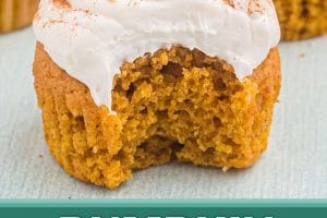 Photo pf pumpkin spice cupcake with the words "pumpkin spice cupcakes" below it.