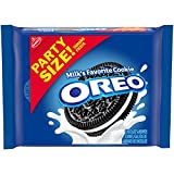 A package of oreo cookies