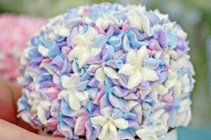 Picture of Hydrangea Cakes with text overlay for Pinterest.