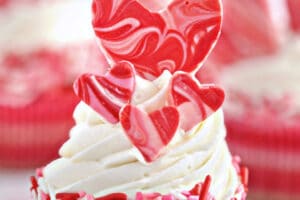 Picture of Swirled Chocolate Heart Cupcakes with text overlay for Pinterest.