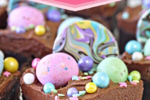 Pinterest collage showing Easter Egg Brownies with text overlay that reads "Easter Egg Brownies".