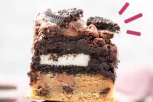 Picture of Oreo Brookies with text overlay for Pinterest.